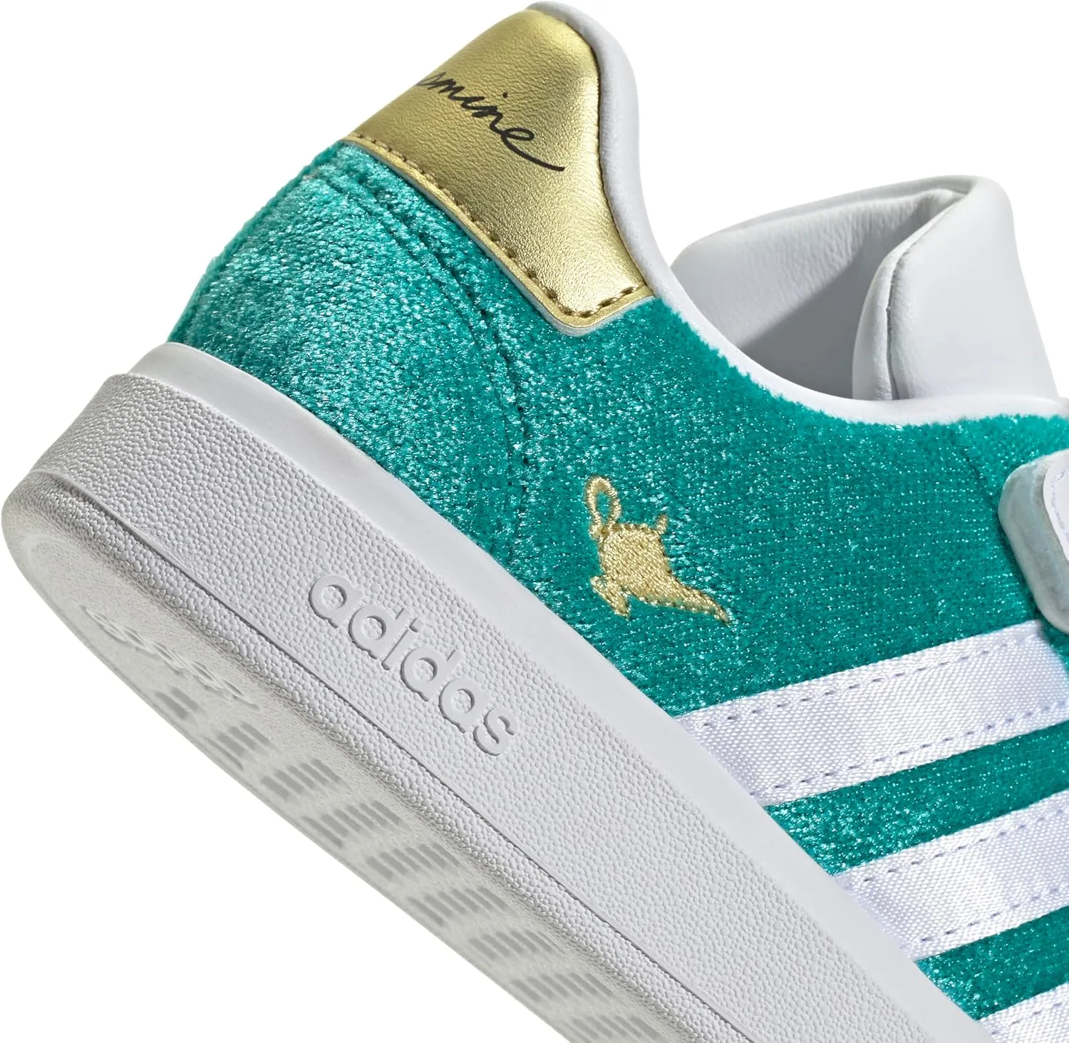 adidas Unisex-Child Disney Grand Court 2.0 Elastic Lace & Strap Sneaker