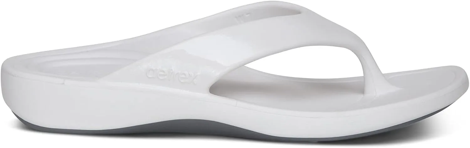 Aetrex Maui Orthopedic Flip Flops for Women Arch Support - Pressure Relief Water-friendly Shock Absorption Super Soft UltraSky EVA Foam Flip Flops