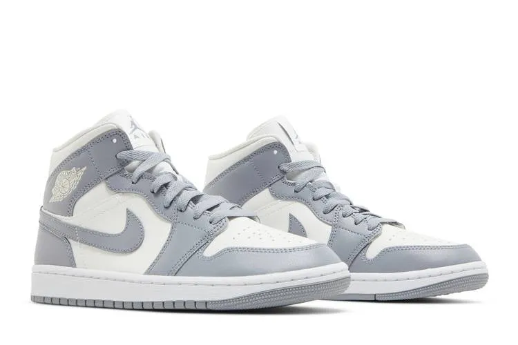 Air Jordan 1 Mid 'Stealth' (WMNS)