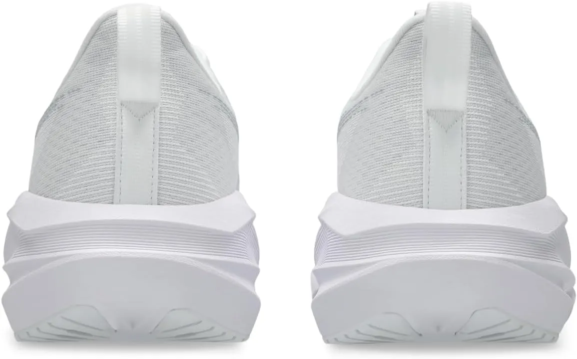 ASICS Women's Novablast 5 Sneaker