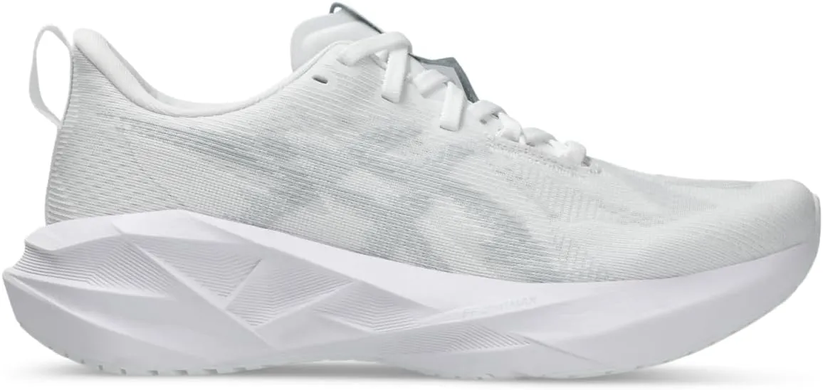ASICS Women's Novablast 5 Sneaker