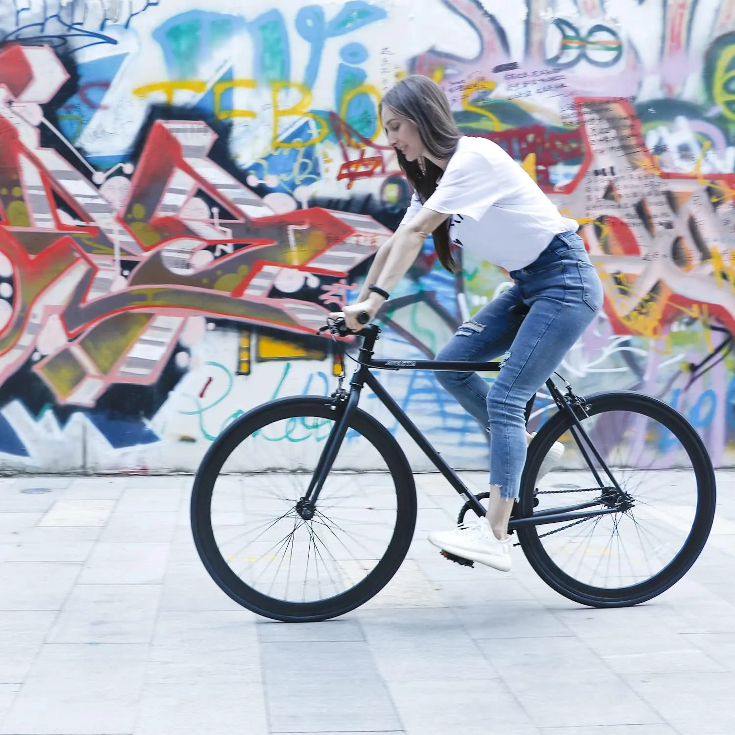 AVASTA Single-Speed Fixed Gear Urban Commuter Fixie Bike Flip Flop Hub Bicycle, Multiple Colors