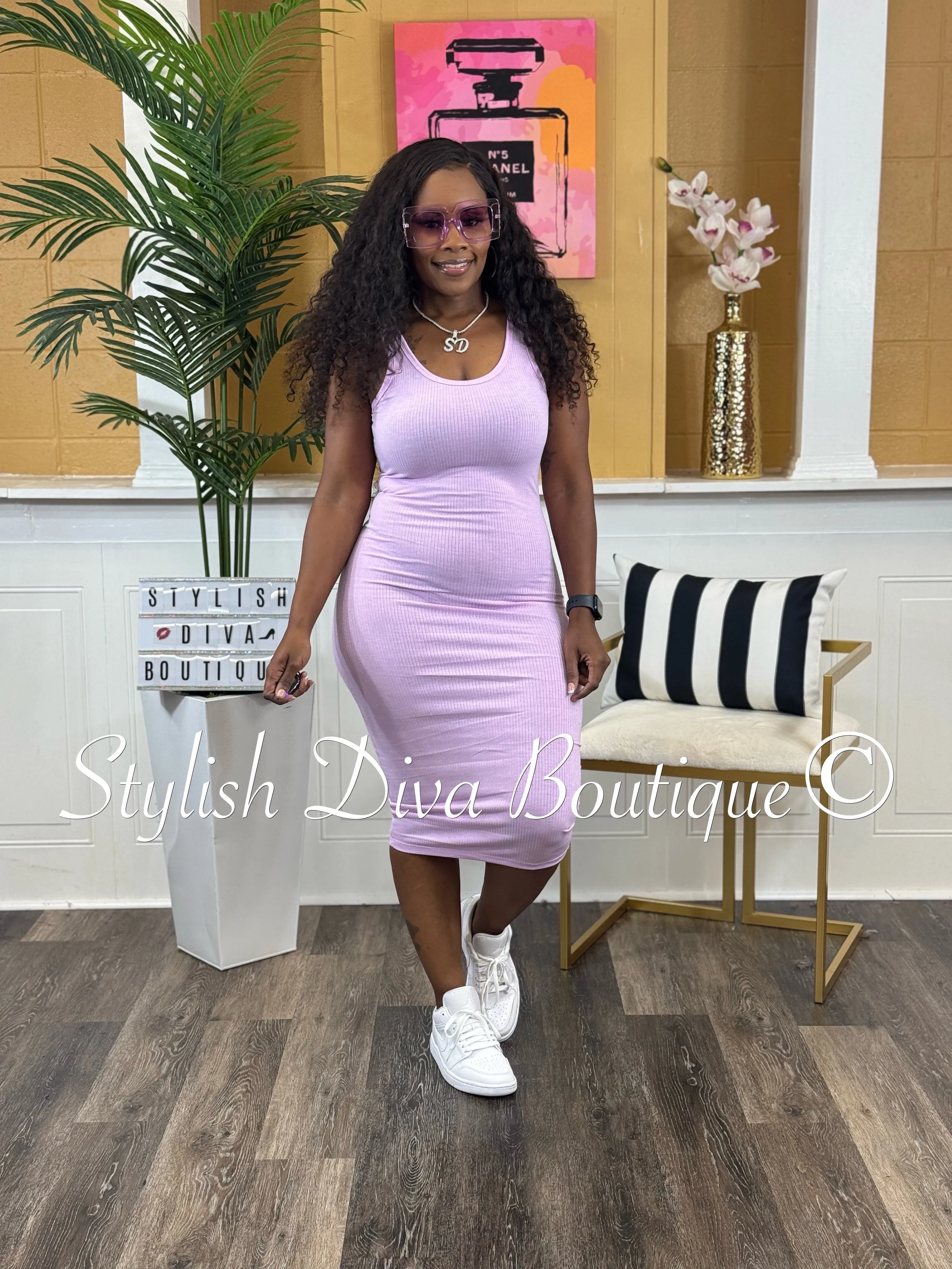 Avi Ribbed Midi Dress (Lilac)