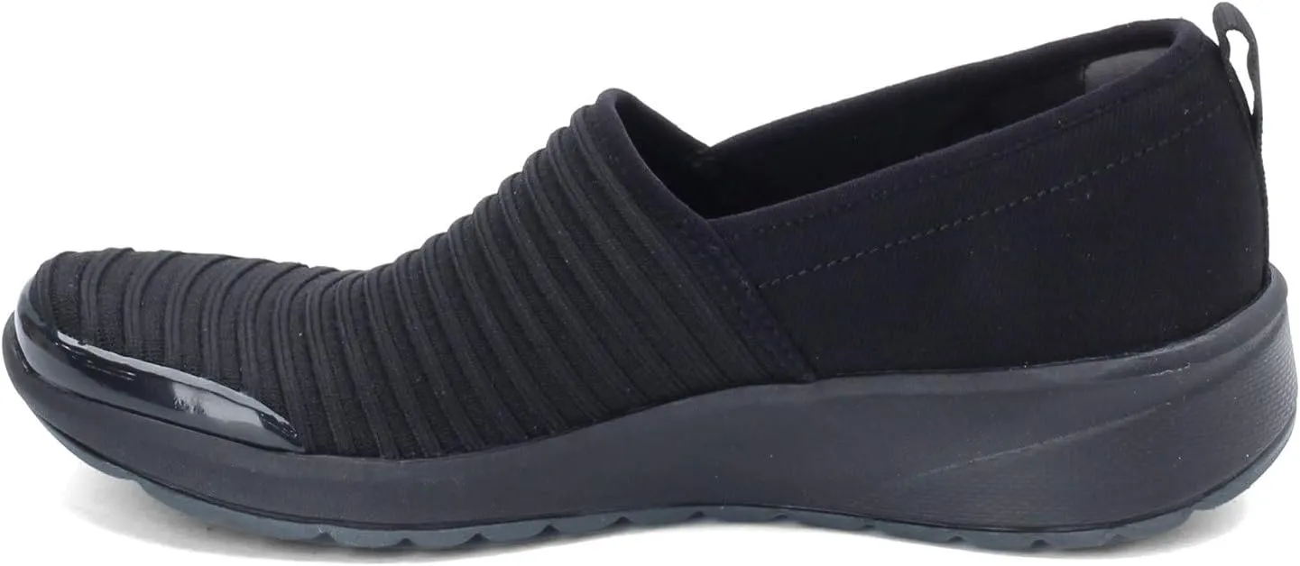 BZees Women's Glee Sneaker