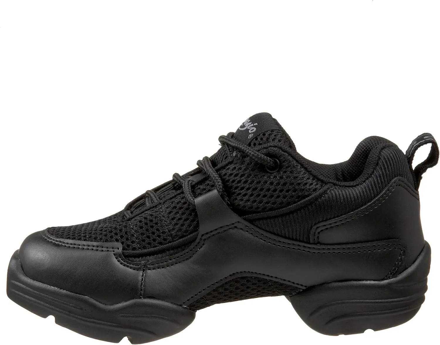 Capezio Women's Ds11 Fierce Dance Sneaker
