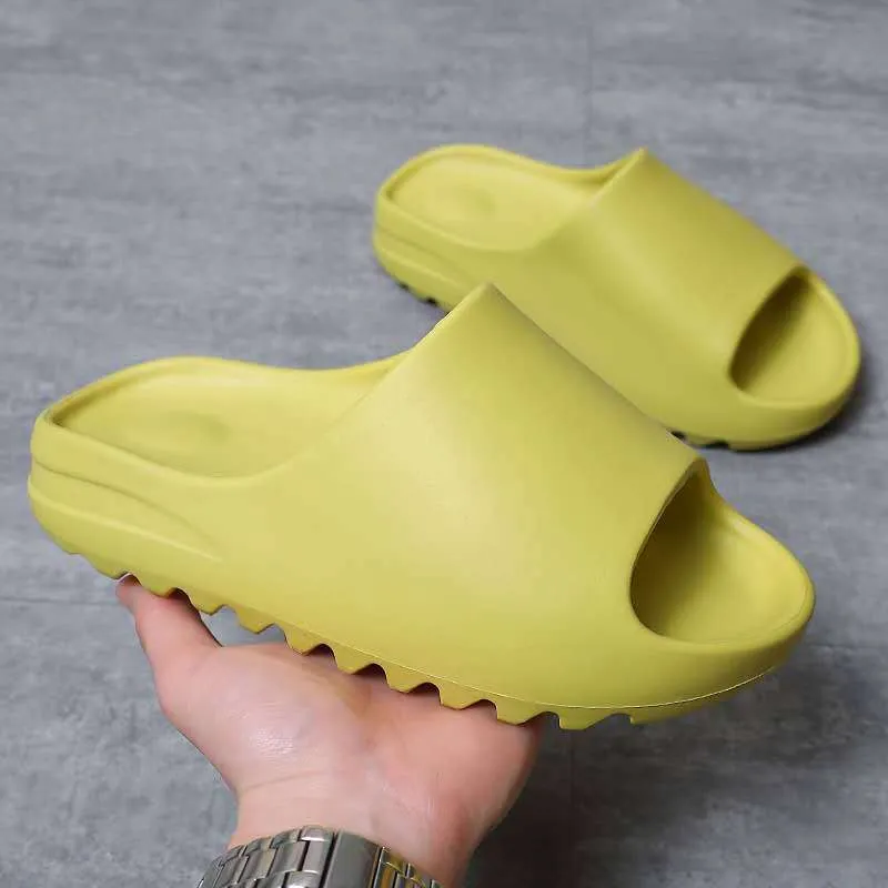 Catherine – Stylish Sandals with Thick Sole