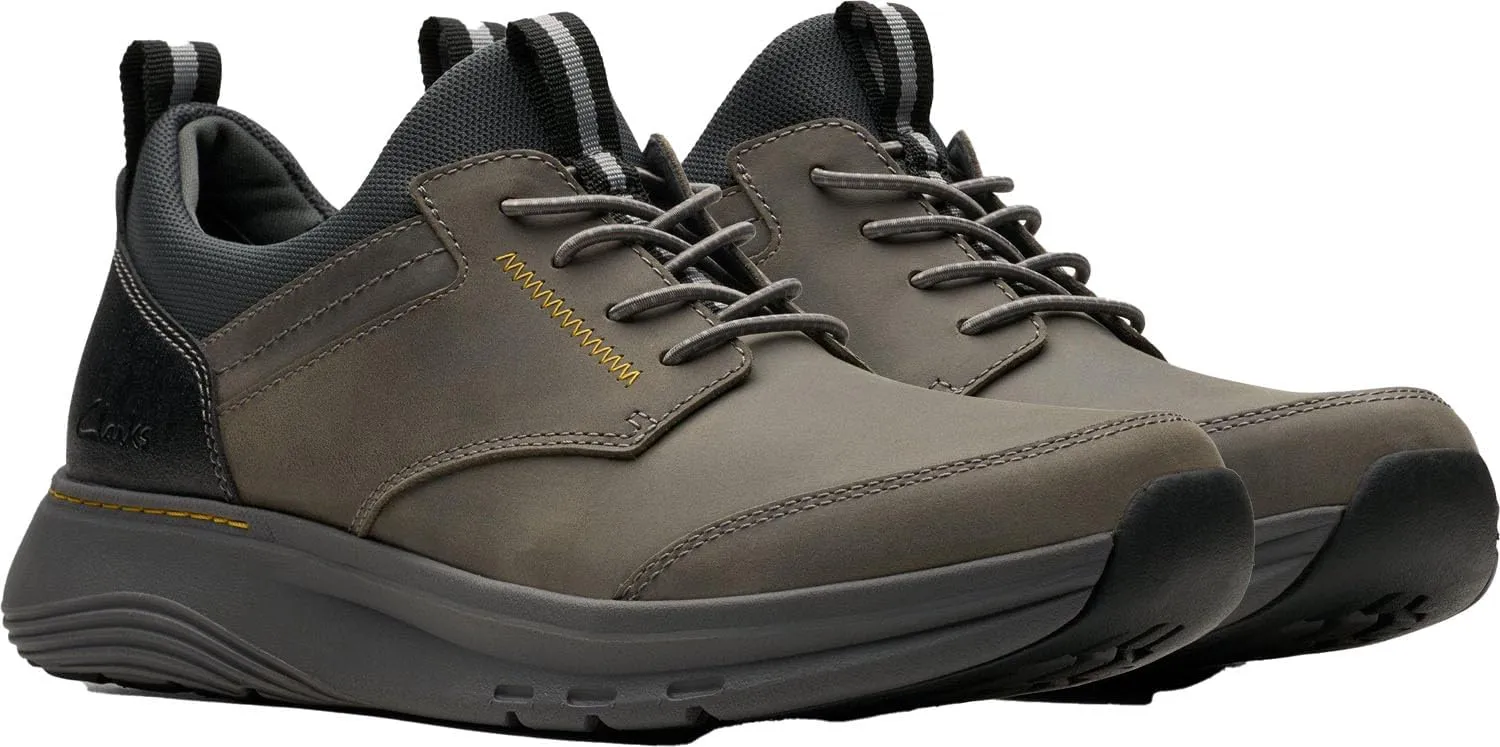 Clarks Men's Motion Trek Ez Sneaker