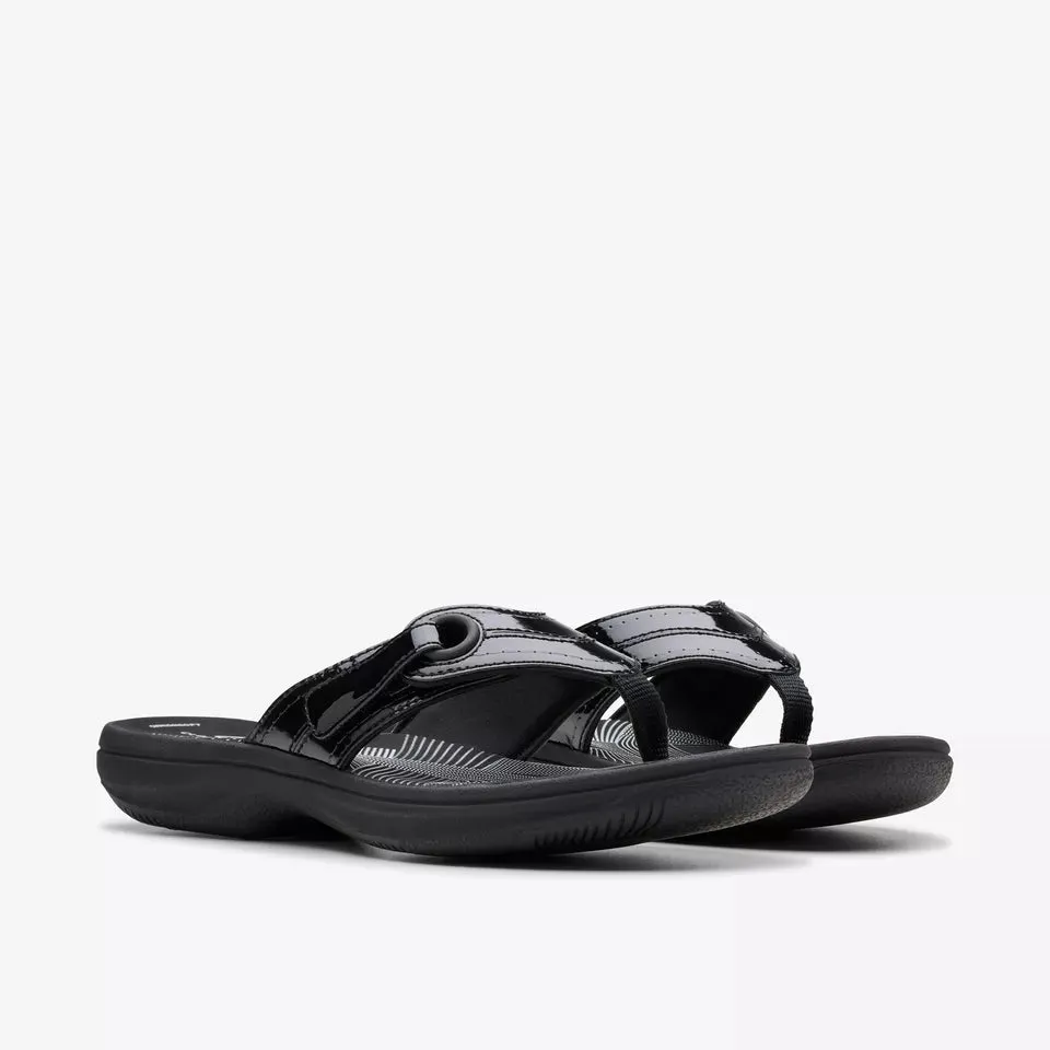 Clarks Women's Breeze Reyna H Black Pat 26182335