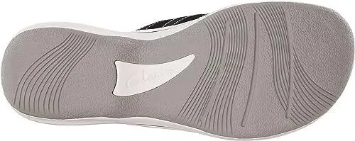 Clarks Women's Brinkley Keely H Black 26129726