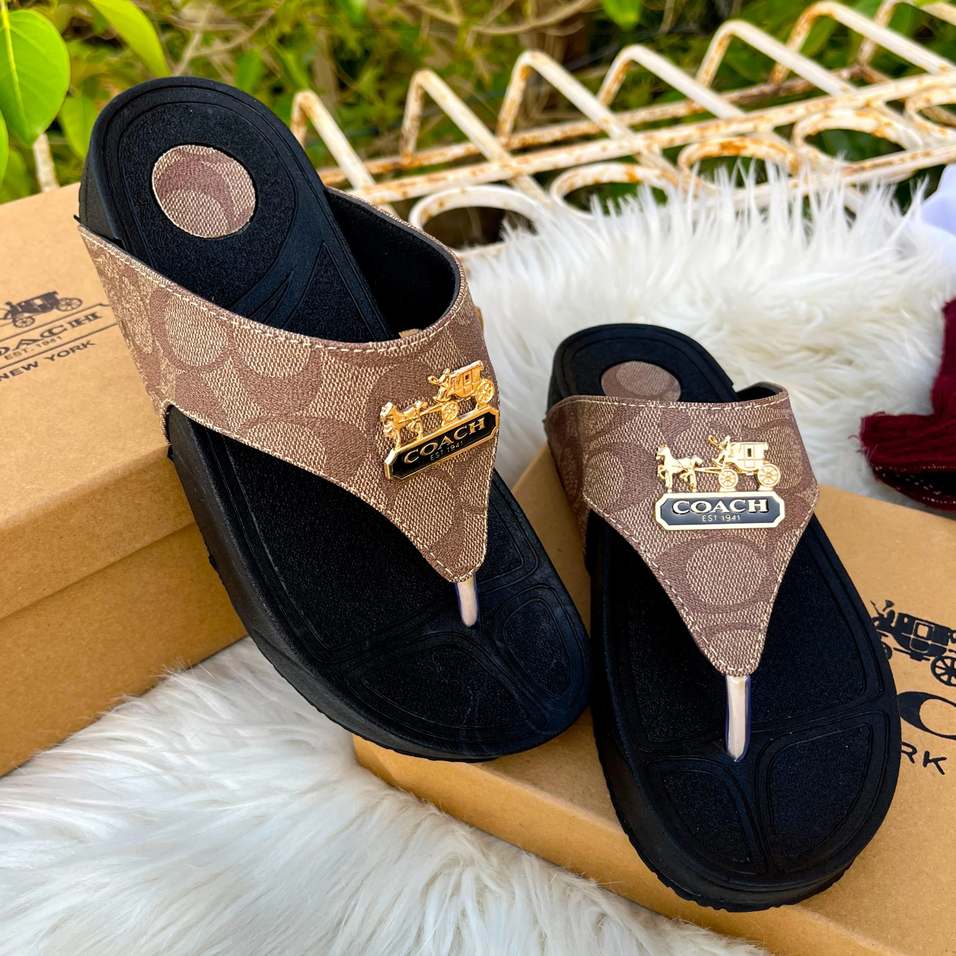 Coach Premium Flip-Flop