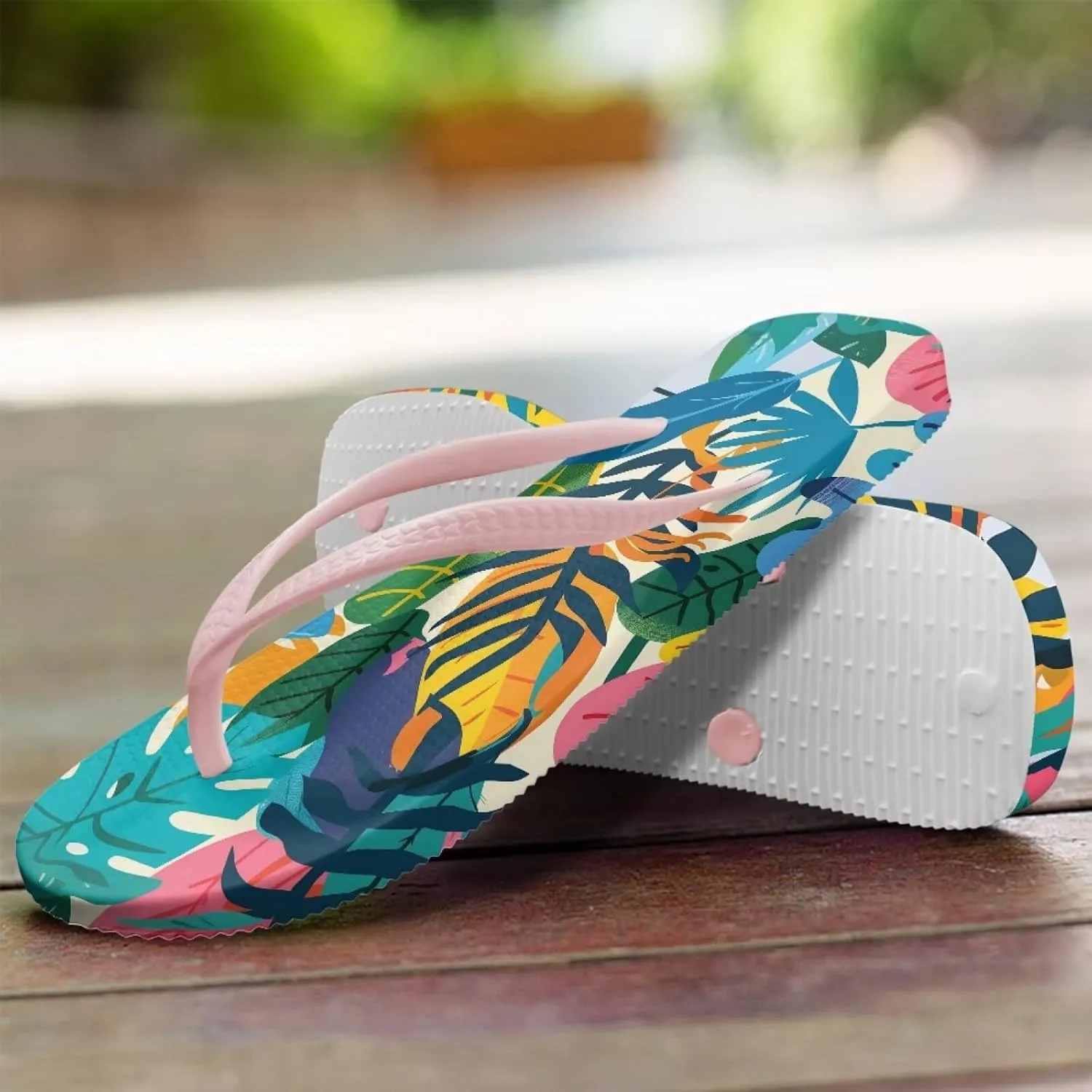 Creative Tropical Floral Print Women Flip Flops Lightweight Shower Slippers Stylish Casual Beach Sandals Summer Vacation