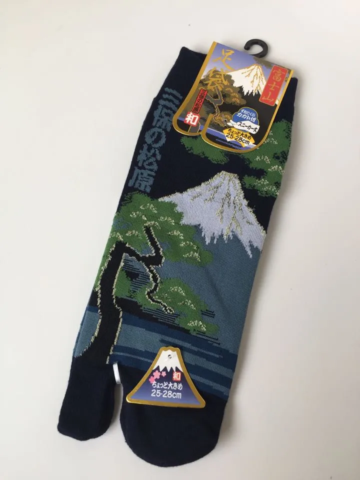Design Tabi Sneaker Socks - Mt Fuji (M-L)