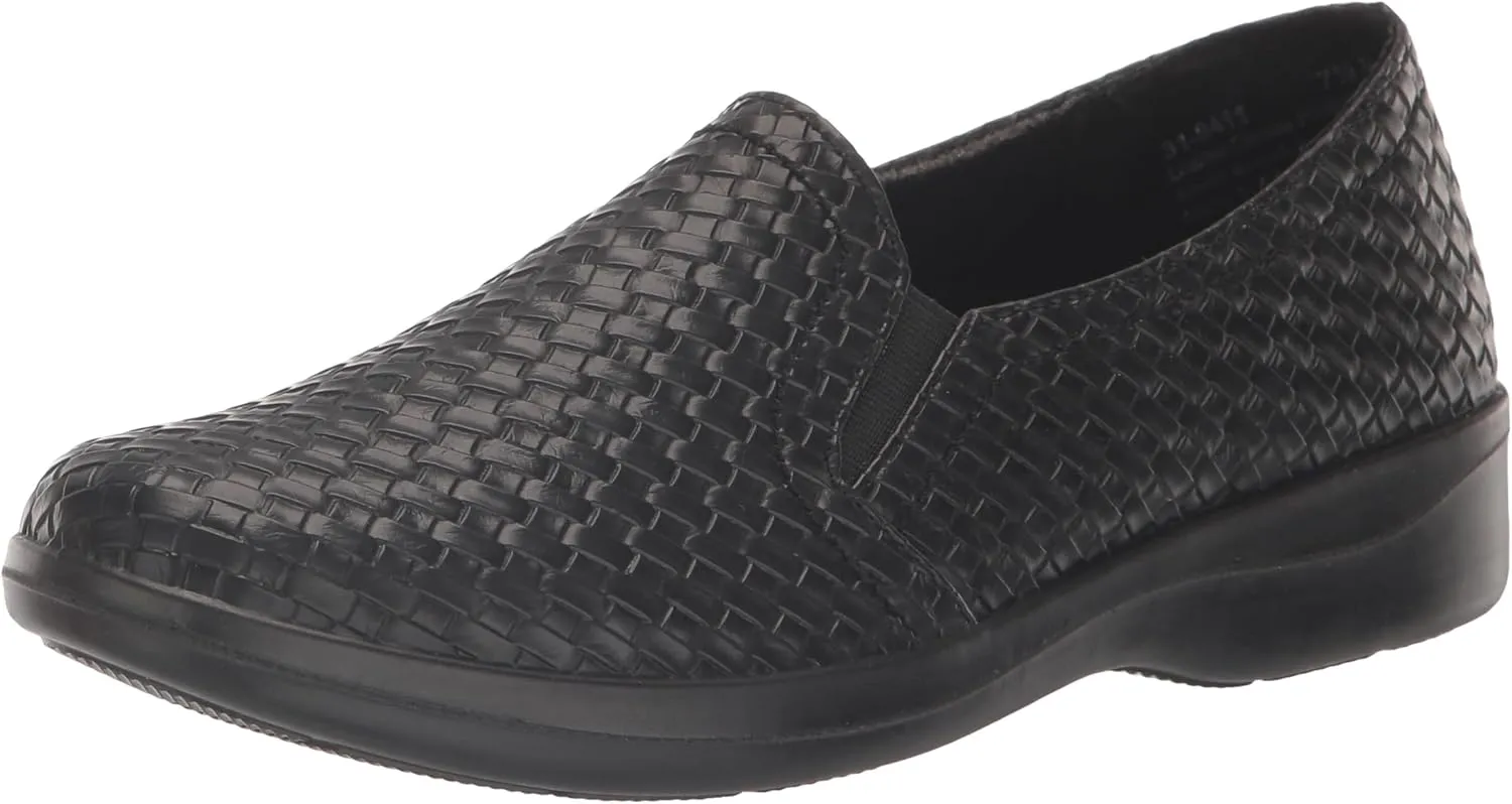 Easy Street Women's Eternity Sneaker