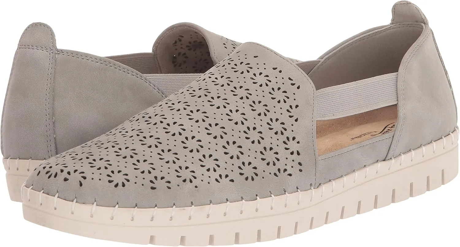 Easy Street Women's Megafresh Sneaker