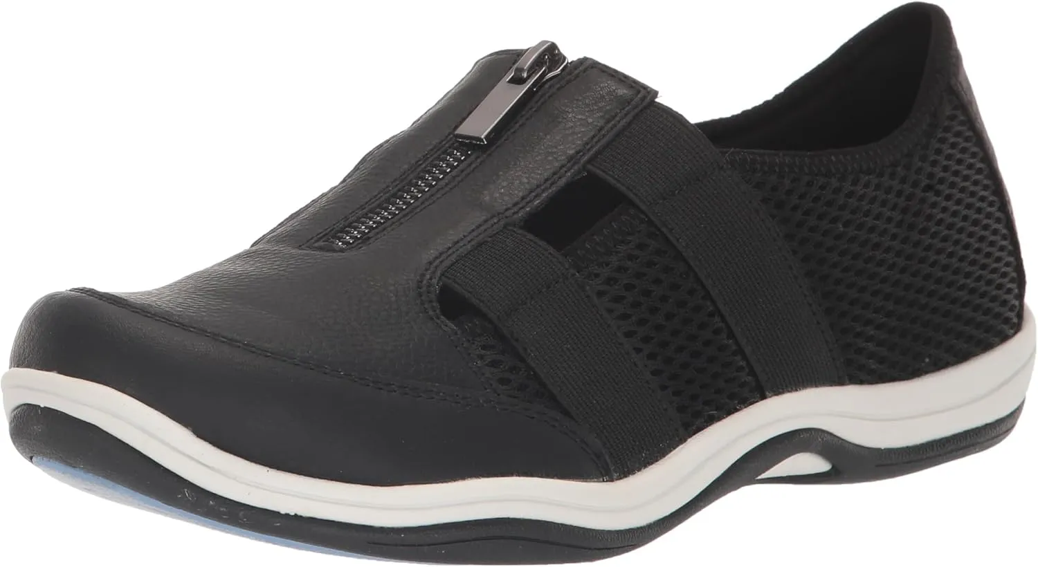 Easy Street Women's Yareli Sneaker