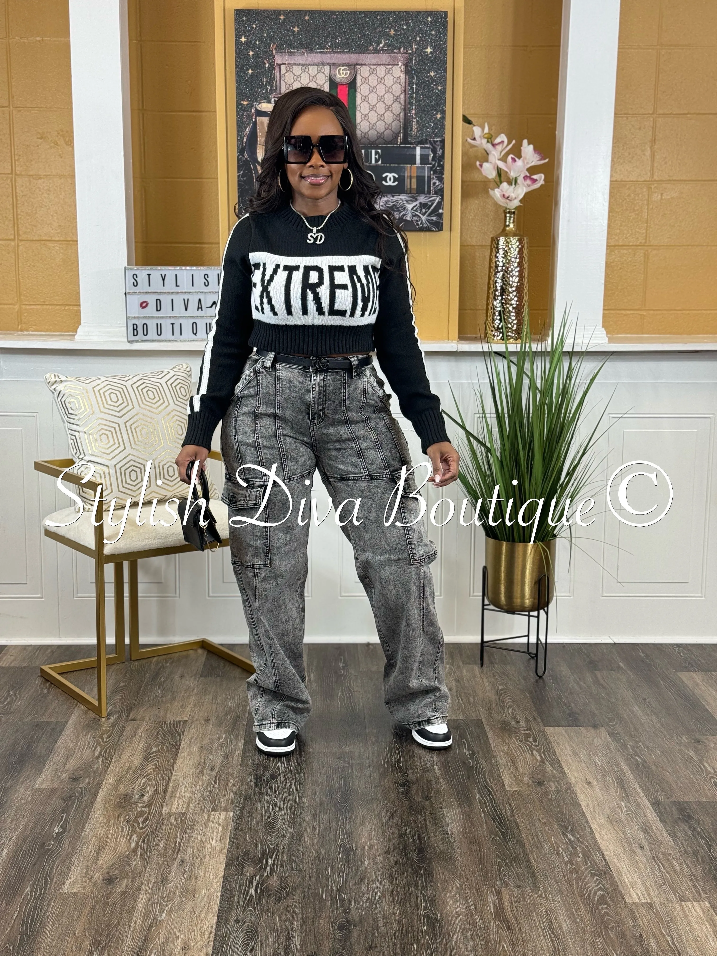 Extreme Knit Cropped Sweater (Black/White)