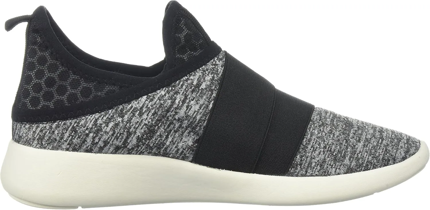 Fergalicious Women's Jiffy Sneaker