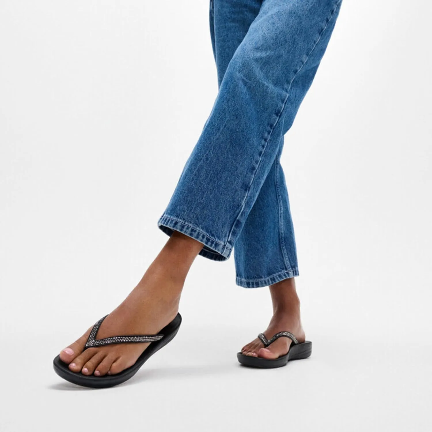 FitFlop Women's Iqushion Sparkle Flip-Flops
