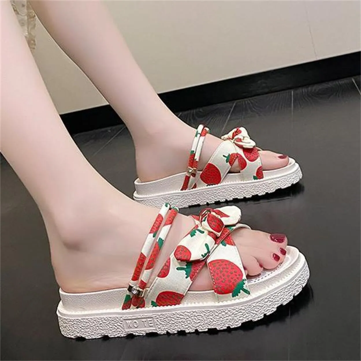 Fruit Walking Sandals Women Water Sandals Non Slip Outdoor Indoor Footwear For Beach Travel Shower Flip Flops Women