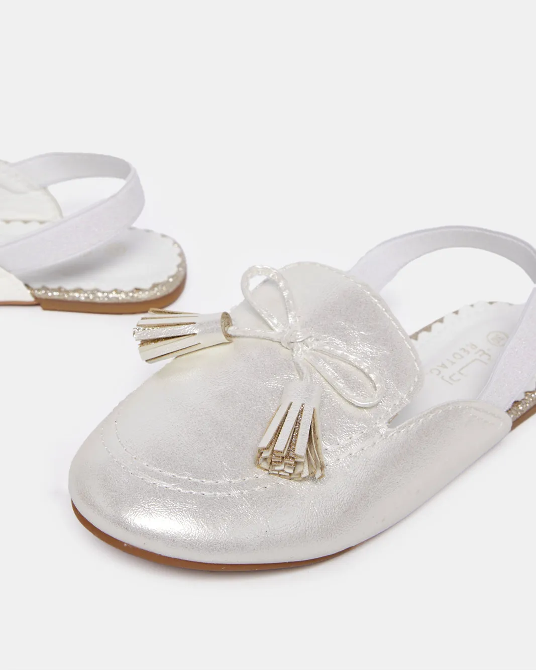Girls White Tussle Bow Mule