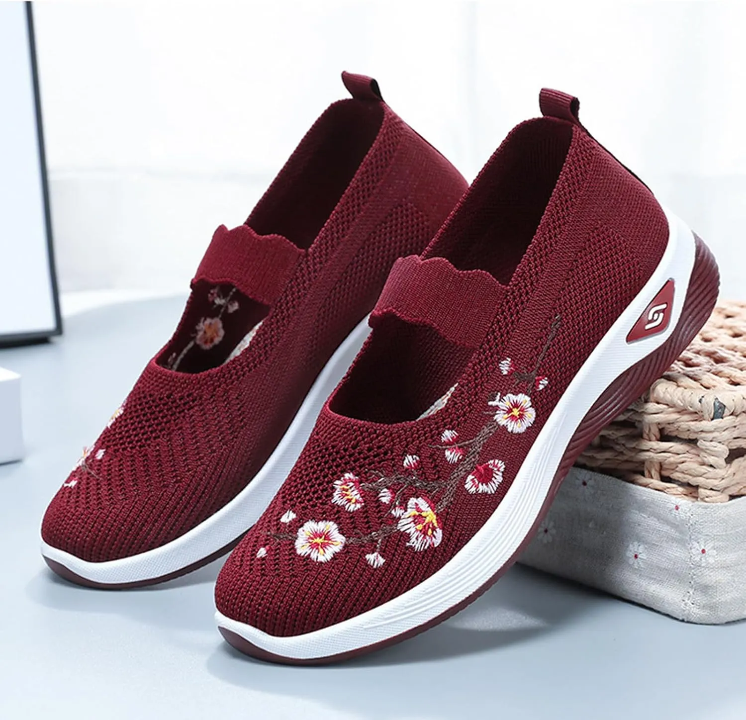 Helenbra Women's Flower Embroidered Slip On Knitting Flat Loafers,Mary Jane Breathable Elastic Mesh Comfy Platform Non Slip Memory Foam Mom Walking Nurse Shoes Casual Walking Sneakers