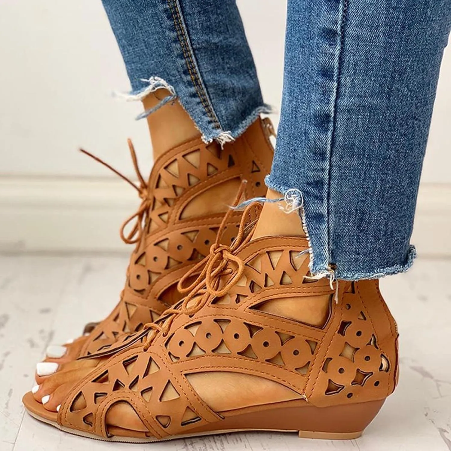 Hollow Sandals for Women Wedge Summer Casual Cross Straps Lace Up Fish Mouth Open Toe Back Zipper Flat Sandals Lightweight Comfy Outdoor Shoes