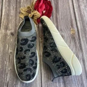 INC Kalama Black/Grey Black Rhinestone Stretch Wedge Sneaker 8M