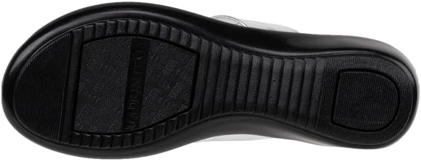 ITALIAN Shoemakers Women's Gea Thong Flip Flop Sandal
