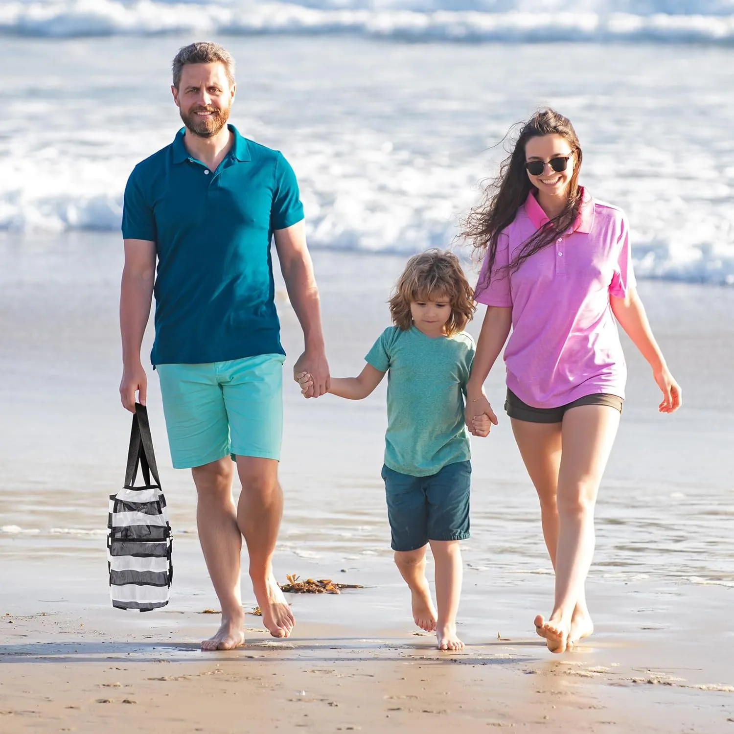 KUAK Mesh Beach Bag, Extra Large Waterproof Sandproof Tote with 9 Pockets, Zippered Top, Lightweight for Travel, Pool, Family
