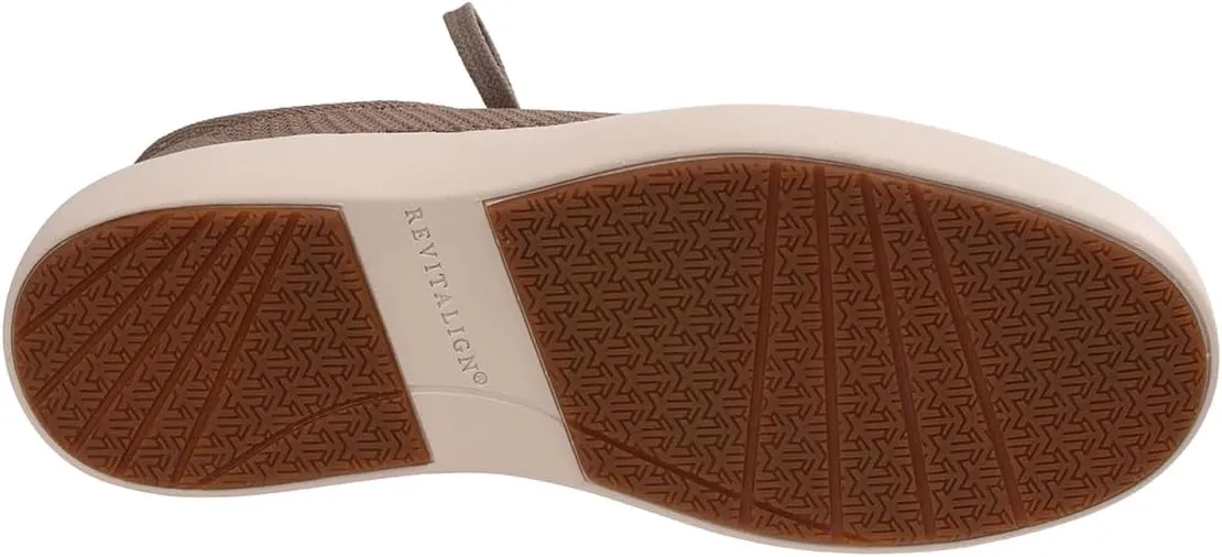 Maxwell Men's Sneaker by Revitalign