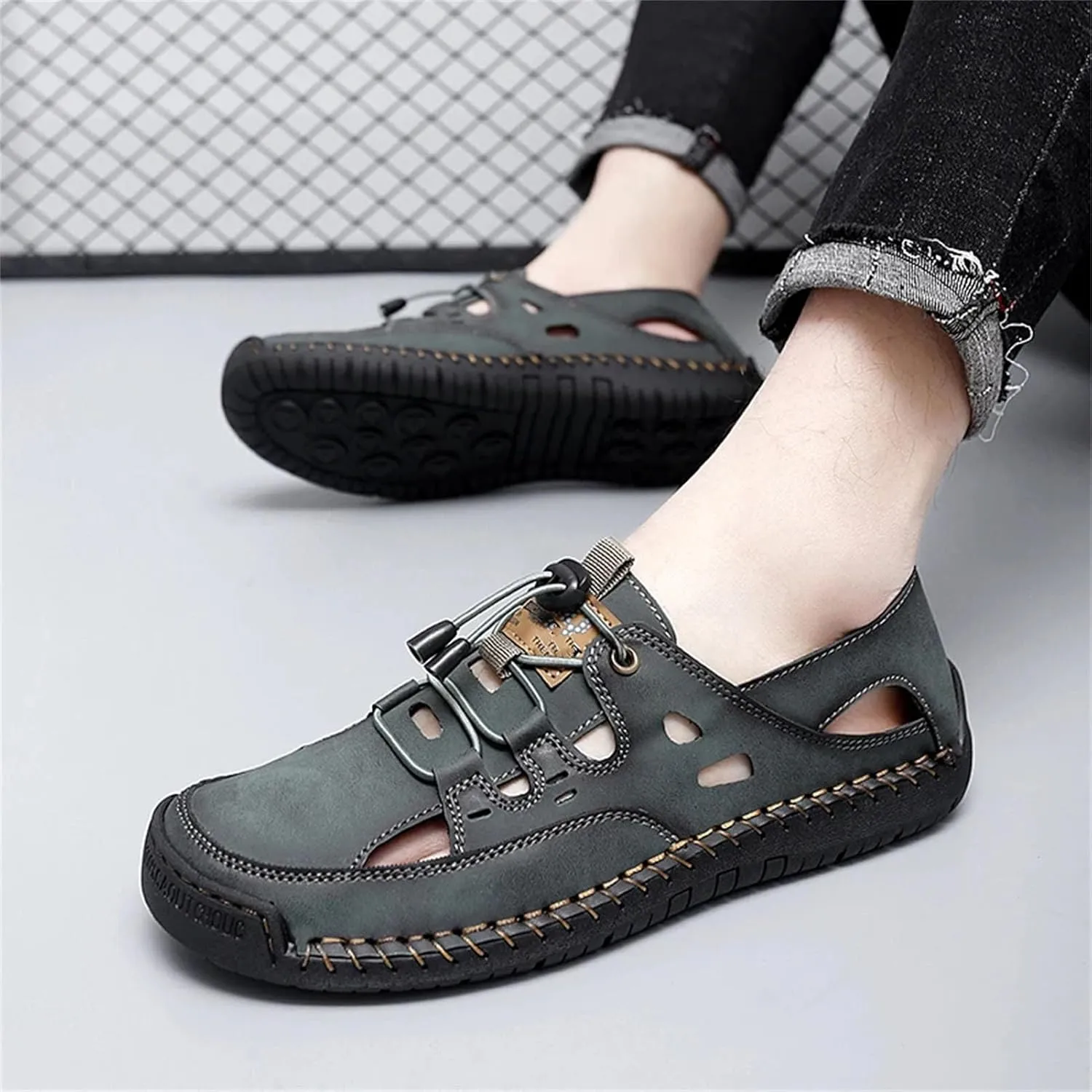 Men's Breathable Wading Sandals - Plus Size Beach Sneakers with Quick-Dry Technology