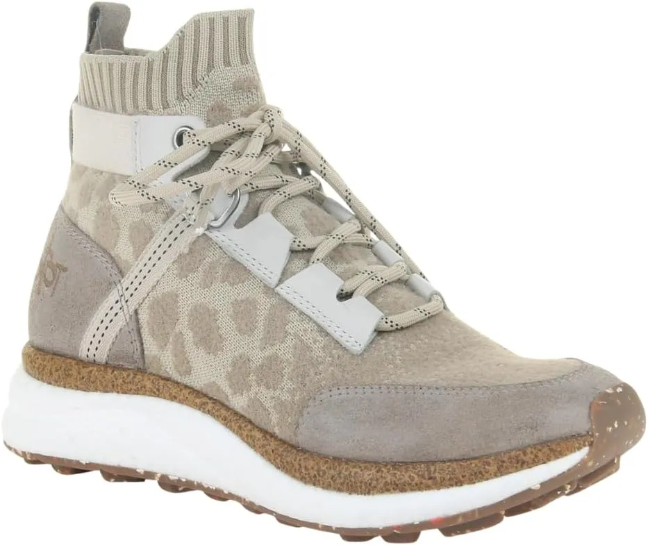 OTBT Women's Hybrid High Top Sneaker