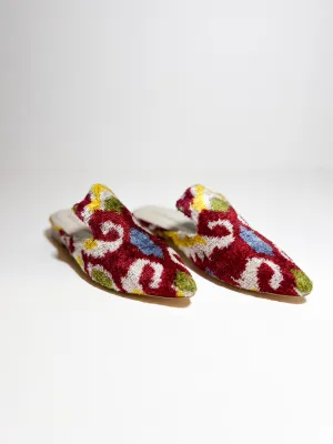 Pointed Mule Shapes and Colors
