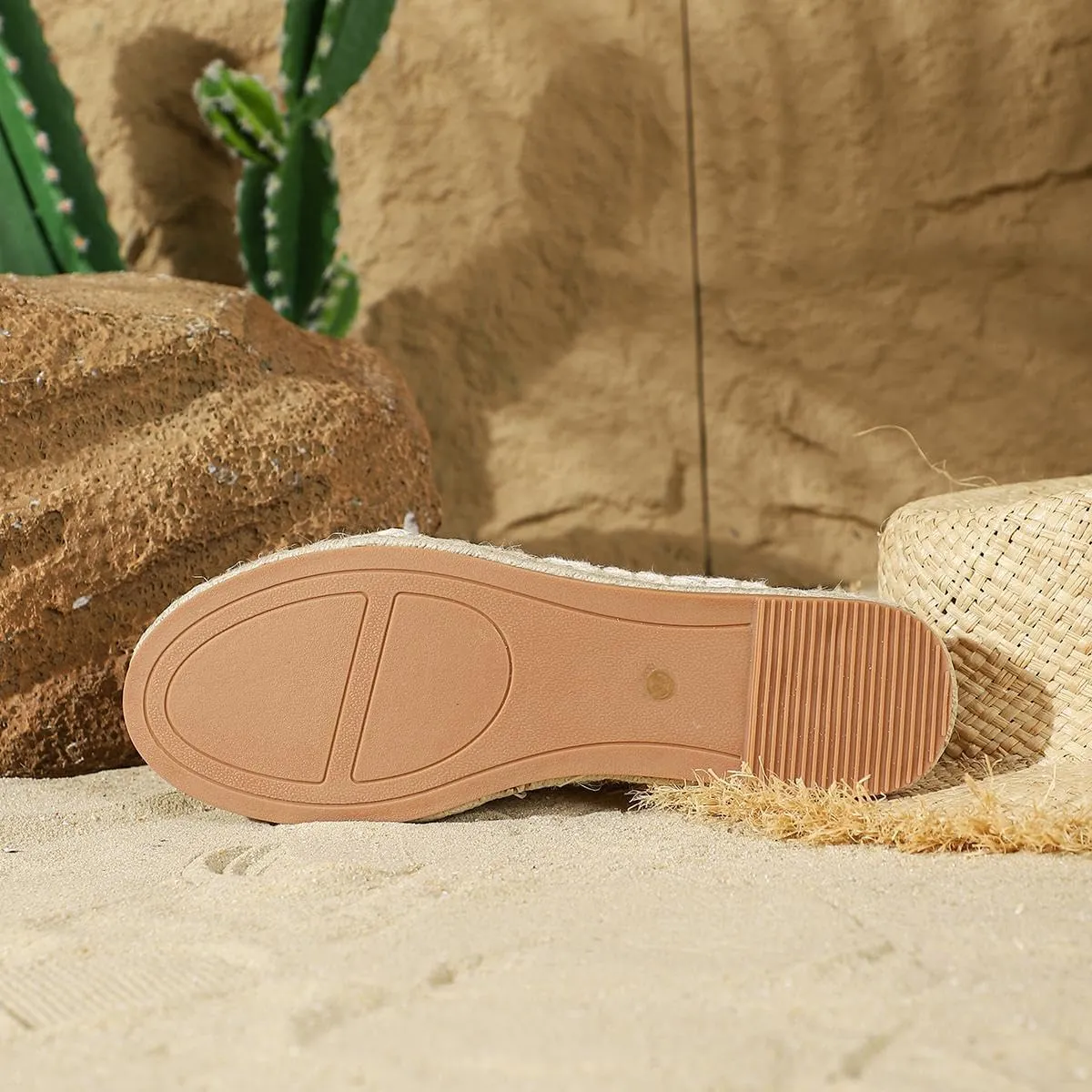 Putu Women's Espadrille Hollow Out Mules Closed Toe Slide Sandals Summer Vacation Flat Shoes