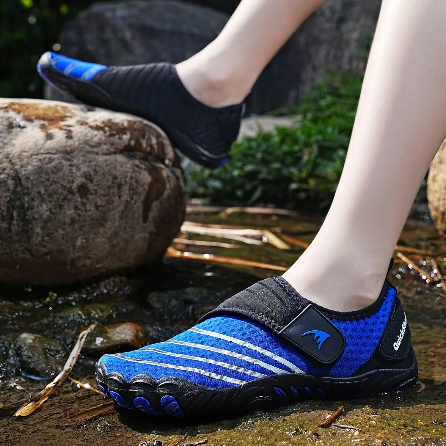 Quickshark Kids Water Shoes Boys Girls Barefoot Aqua Socks Outdoor Indoor Quick Dry Sandals Lightweight Slip On Walking Sneakers for Beach Pool Swim (Little Kid/Big Kid)