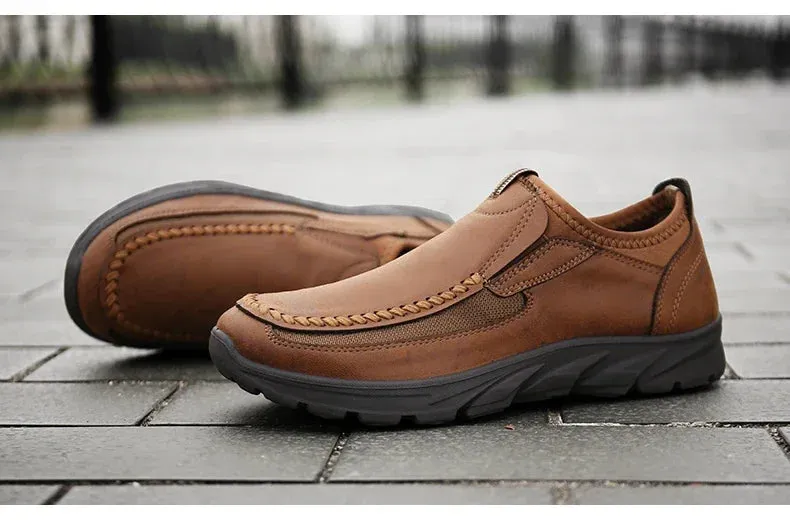 Shoes Flat Hot price drop Men Comfortable Shoes Leisure Breathable Fashion Men Loafers Handmade Sneakers Worldwide shipping Casual Retro Shoes Loafers