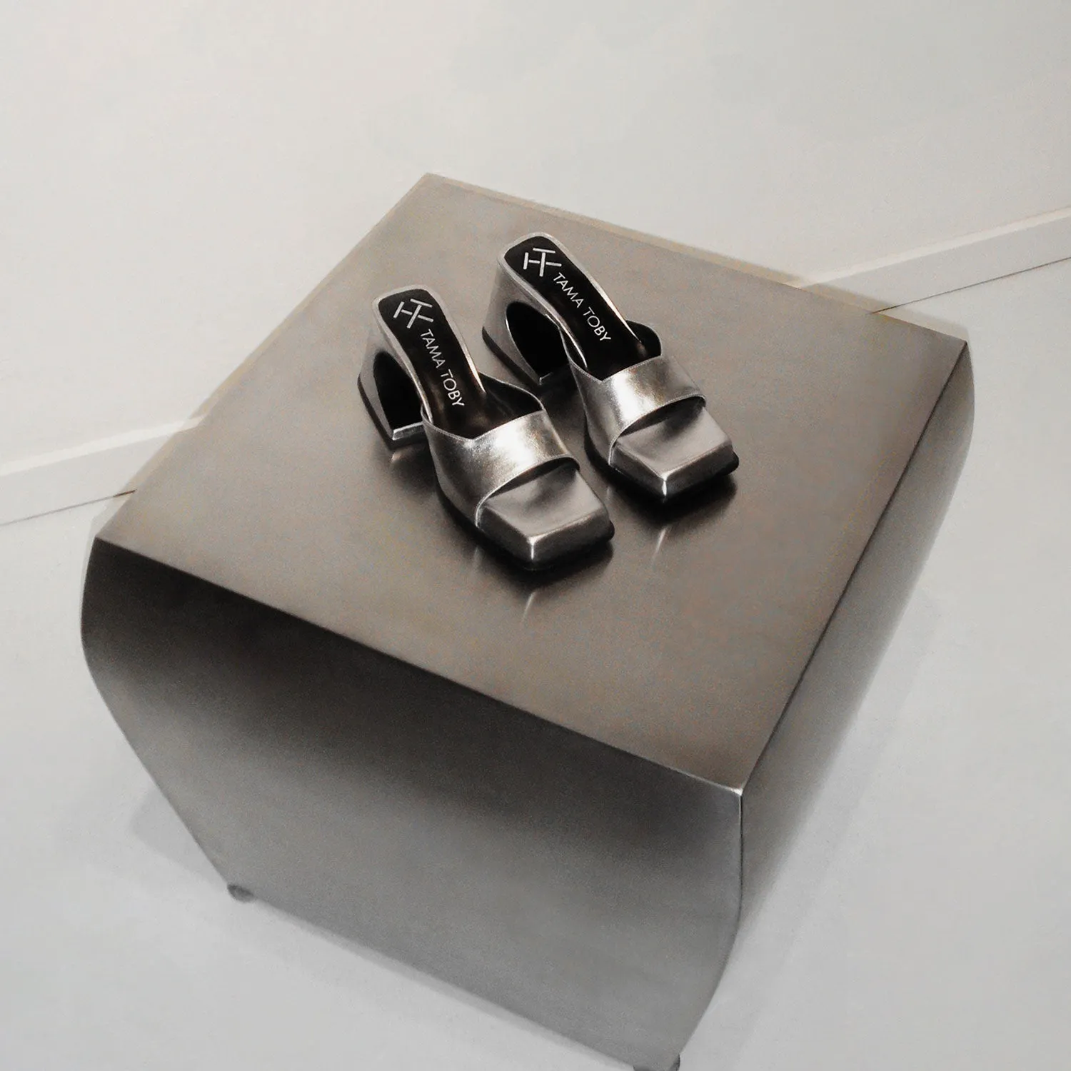 Silver Gigi Slide