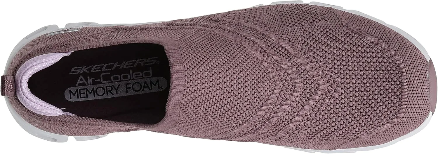 Skechers Women's Glide-Step Sneaker