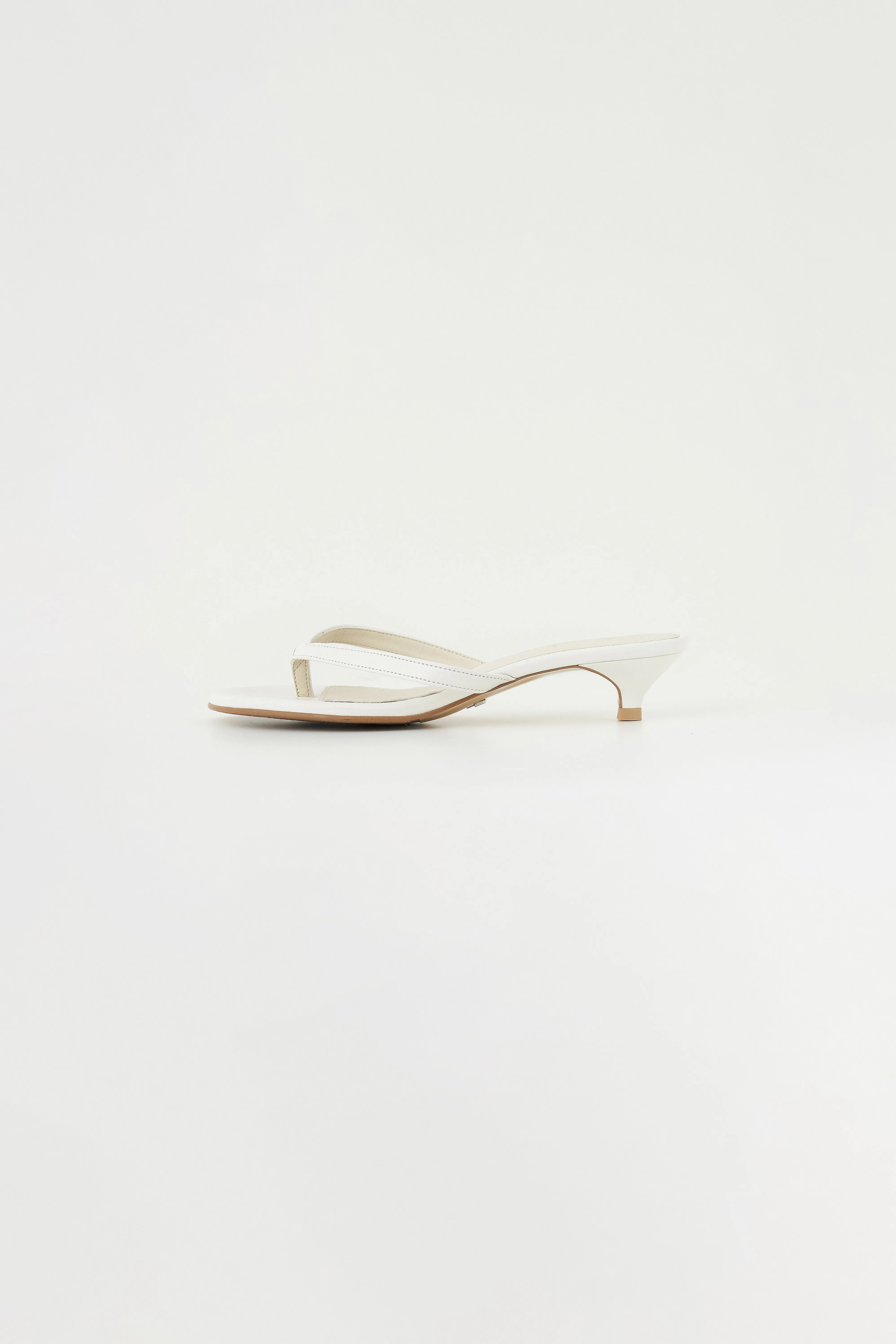 Soft flip flop heel