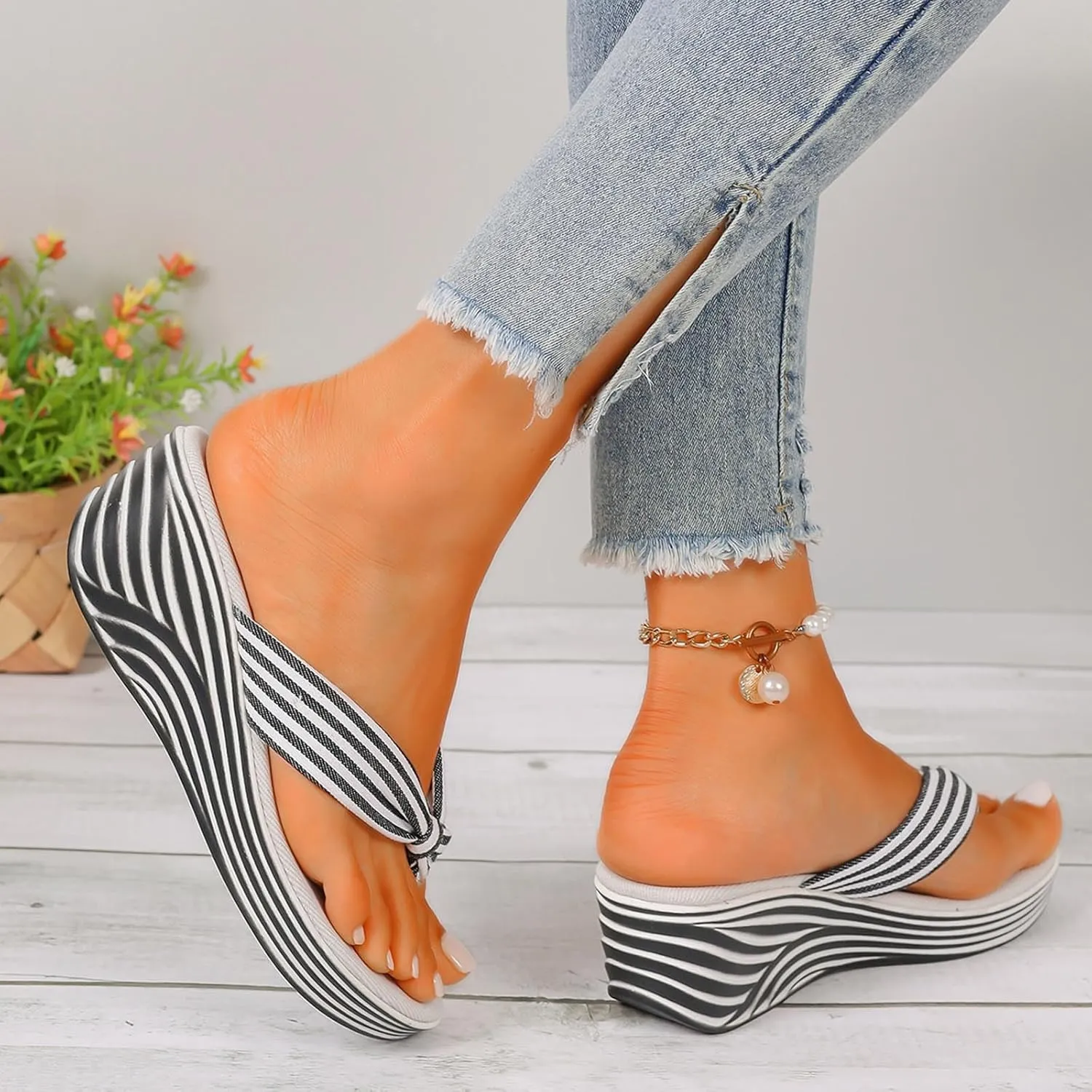 Striped Thong Sandals for Women Fashion Patchwork Comfort Breathable Chunky Heel Wedge Casual Arch Support Flip-Flop