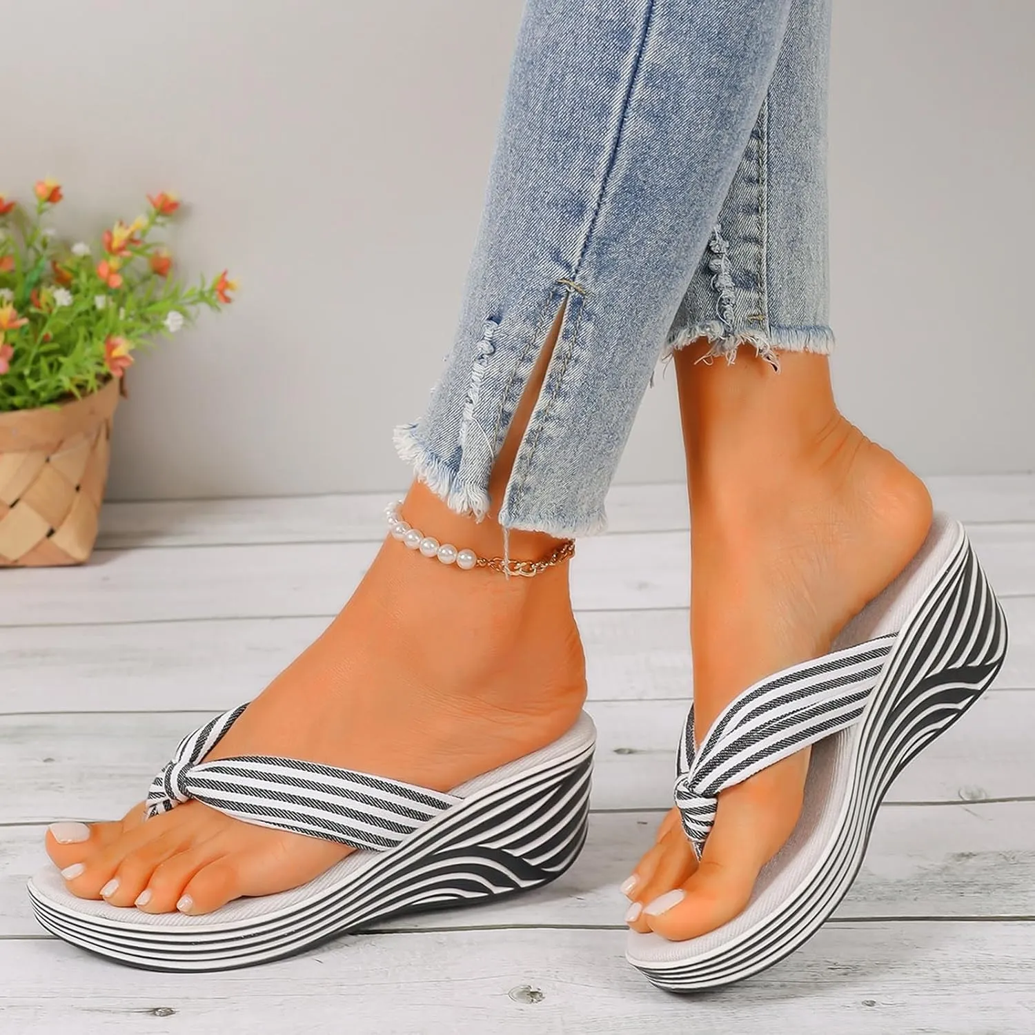 Striped Thong Sandals for Women Fashion Patchwork Comfort Breathable Chunky Heel Wedge Casual Arch Support Flip-Flop