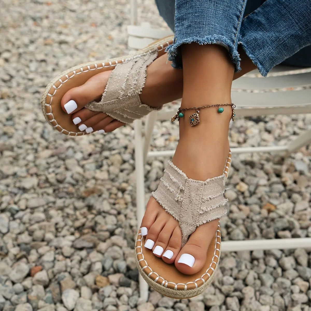 Summer New Flat Clip Toe Fisherman Shoes, Outer Wear Sandals Slippers, Thick Bottom Solid Color Round Toe Buckle Strap Sandals, Stylish Outer Wear Woven Beach Sandals For Women Flip flop