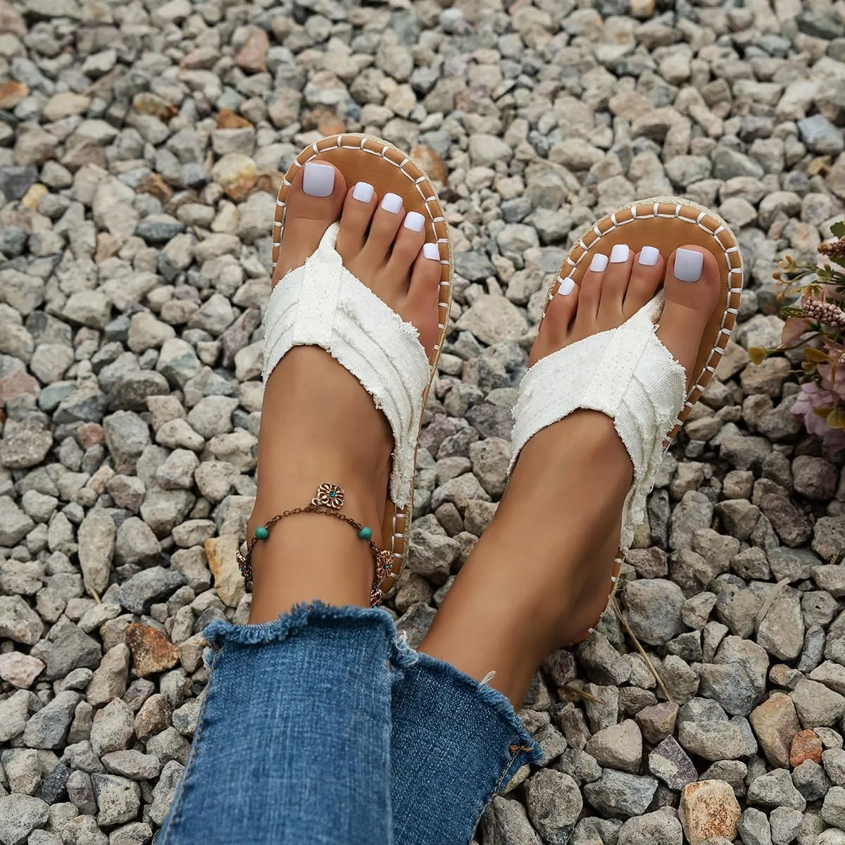 Summer New Flat Clip Toe Fisherman Shoes, Outer Wear Sandals Slippers, Thick Bottom Solid Color Round Toe Buckle Strap Sandals, Stylish Outer Wear Woven Beach Sandals For Women Flip flop