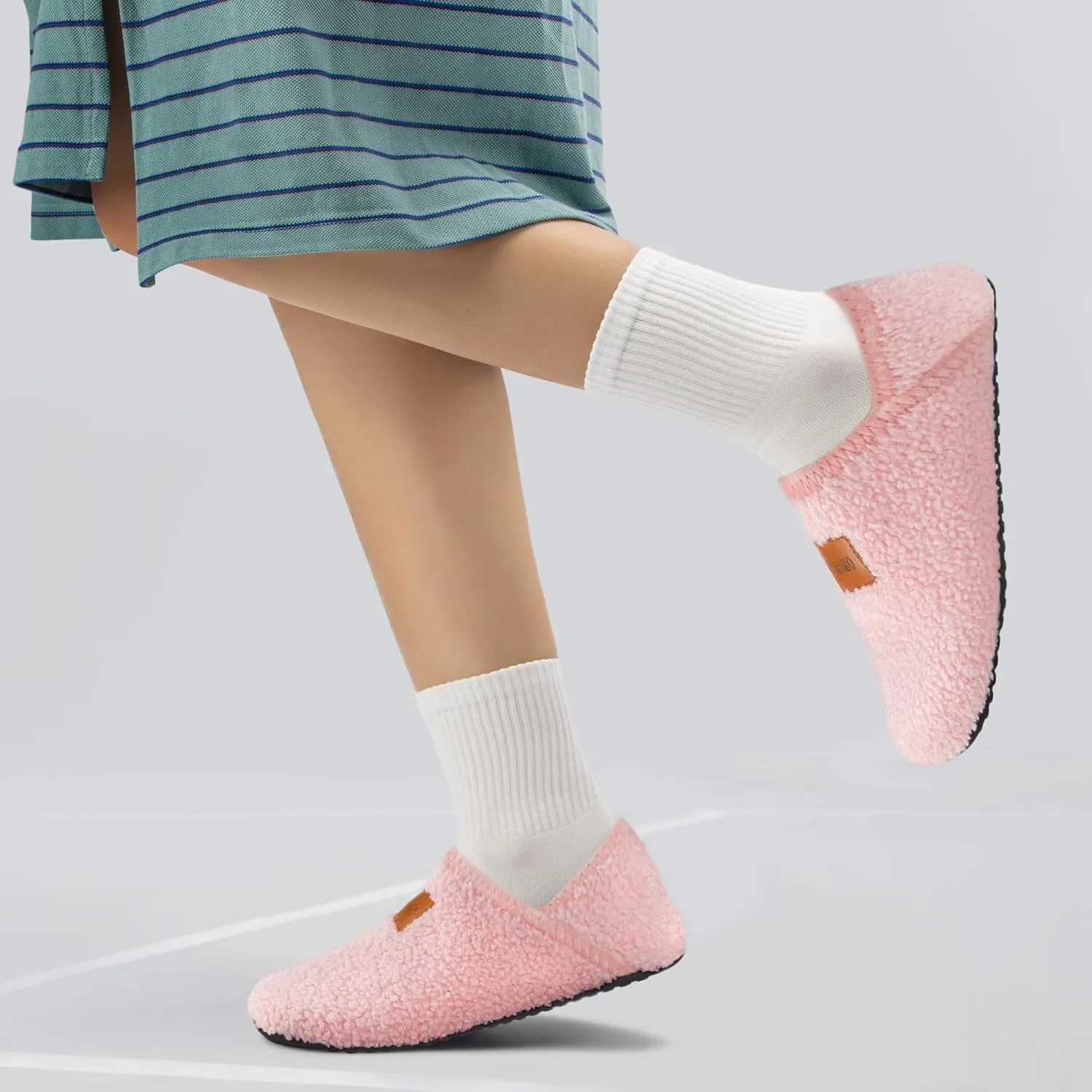 Tanamo House Slippers for Women Men Indoor Barefoot Slippers Socks Slip on House Shoes Cozy Comfy Slippers for Home Bedroom Travel Yoga
