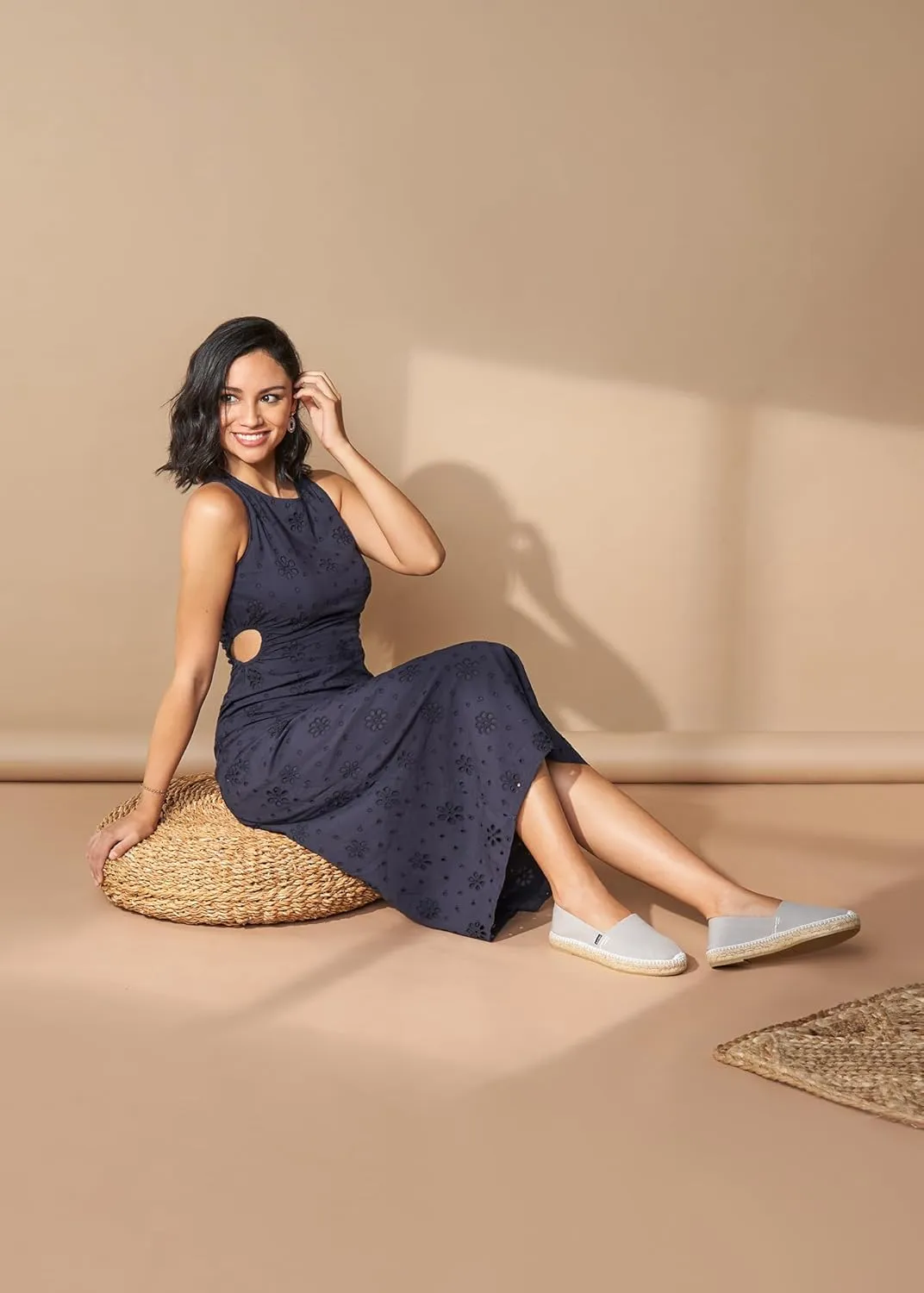 VISCATA Llafranc Canvas Espadrille Flats with Traditional White Stitching Soft Breathable Cotton Canvas and 100% Natural Jute Midsole for All Casual Occasions