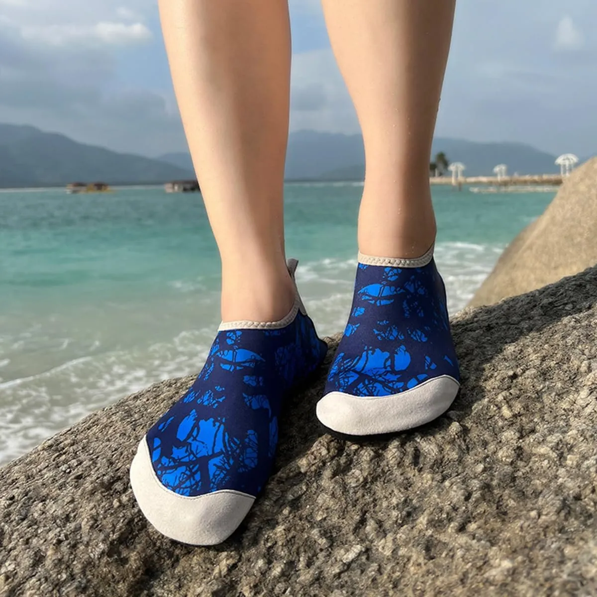 Water Shoes Womens Mens Outdoor Quick Dry Unisex Sports Aqua Shoes for Beach Diving Snorkeling Surfing