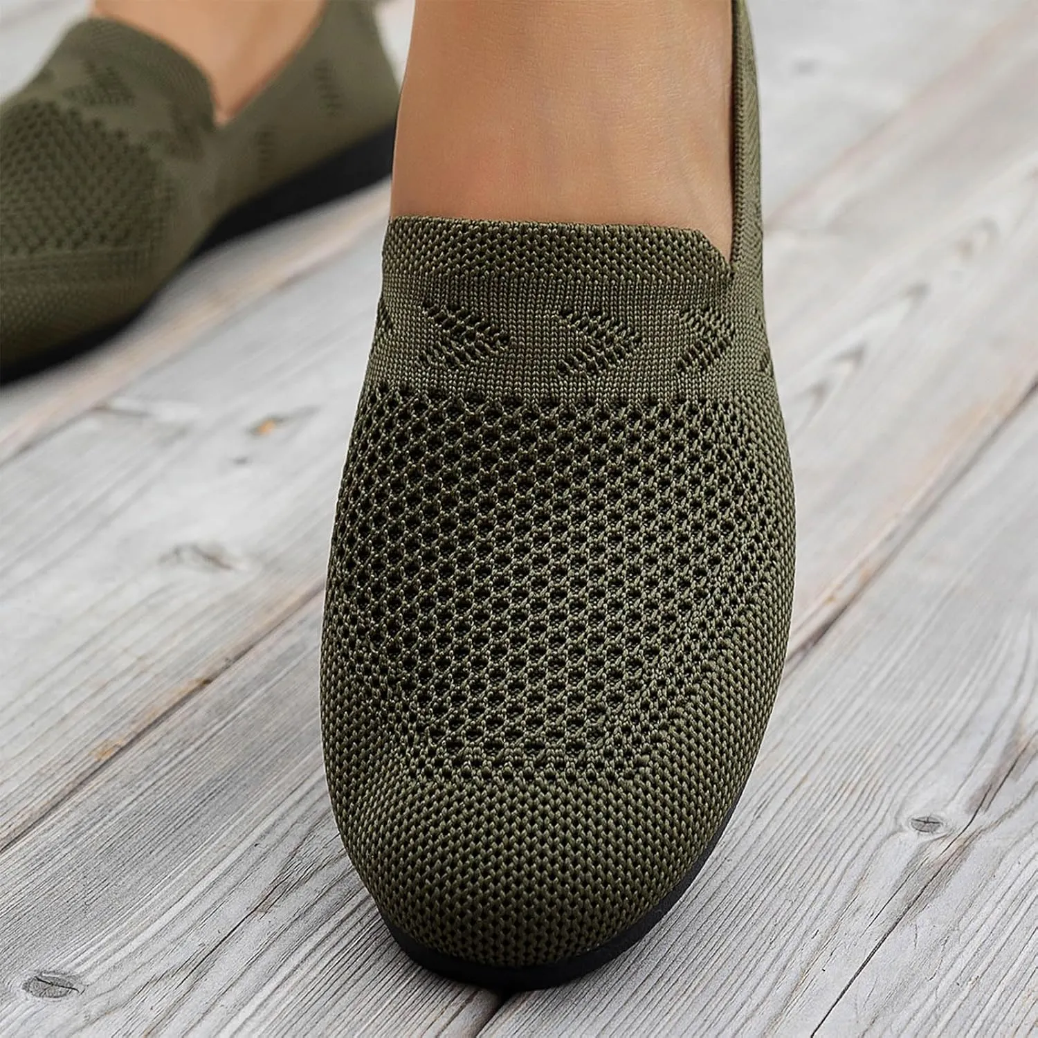 Women's Ballet Flats Soft Knit Lightweight Round Toe Slip On Comfort Ballerina Flat Shoes for Walking Low Wedge Soft