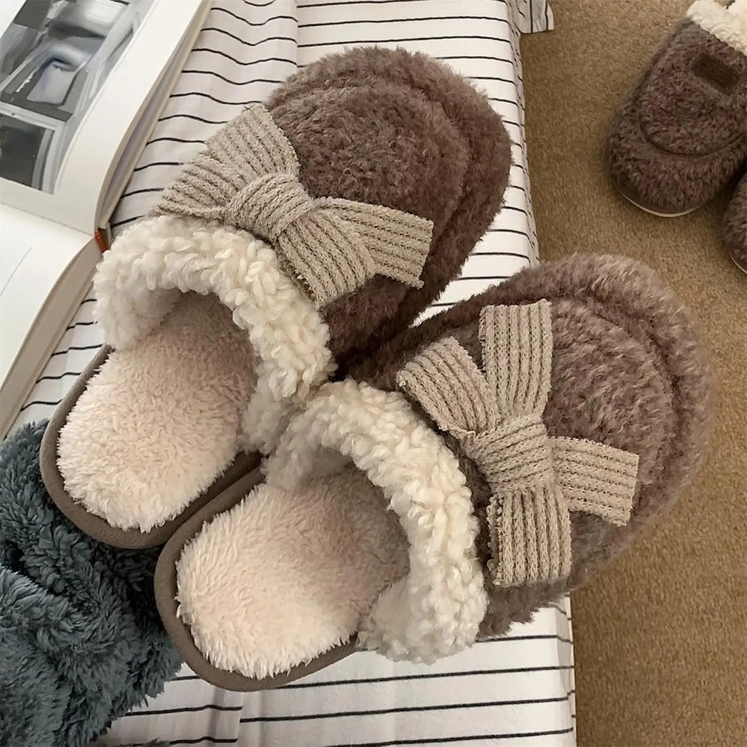 Women's Plush Cute Bow Slippers Indoor House Slippers with Bows Tie Comfy Furry Fuzzy Bedroom Slippers Non-Slip