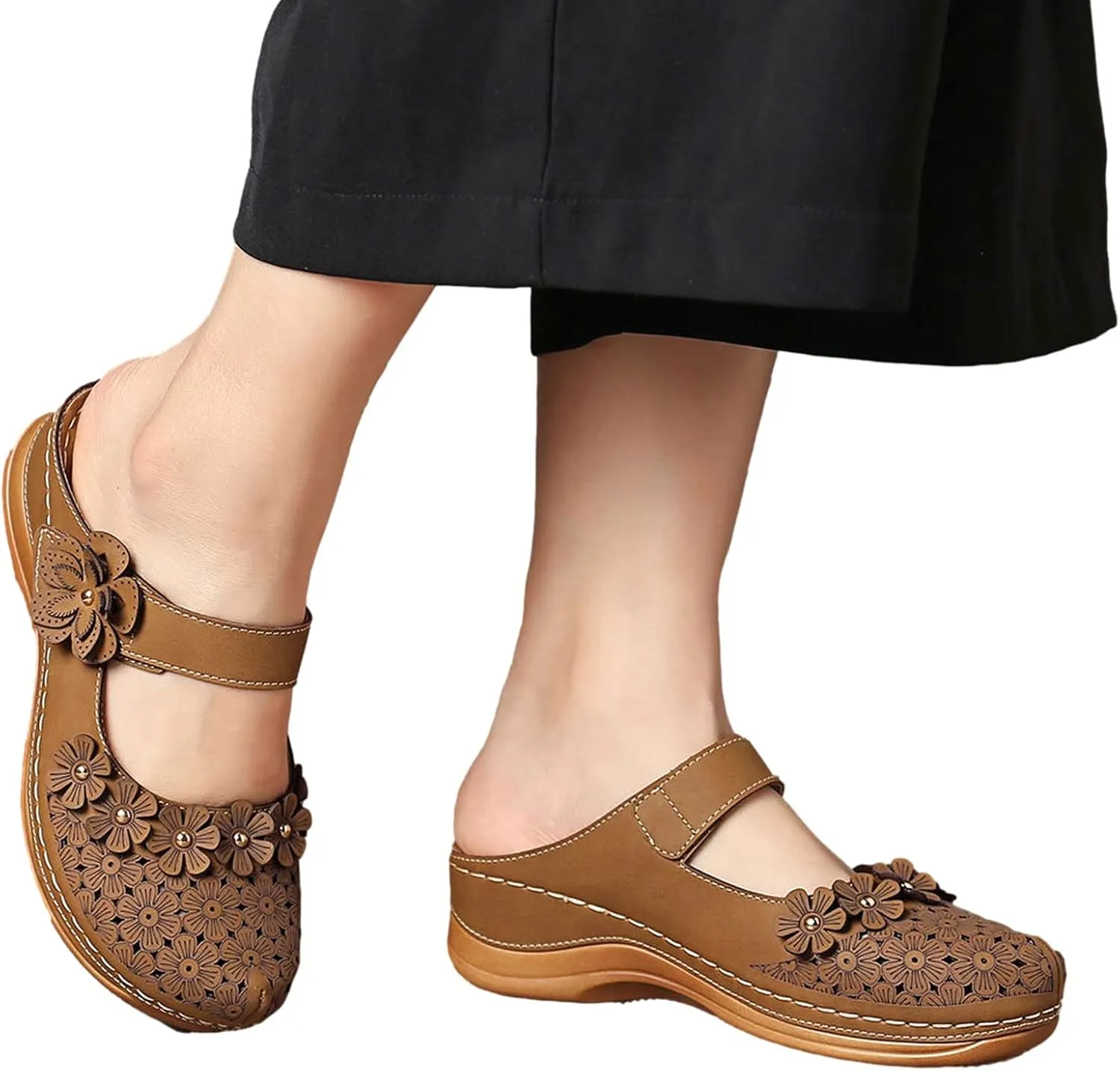 Womens Sandals 2023 Summer Fashion Hollow Flowers Rounde Toe Closed Toe Slipper Comfortable Wedge Sandals with Arch Support Ladies Vintage Shoes