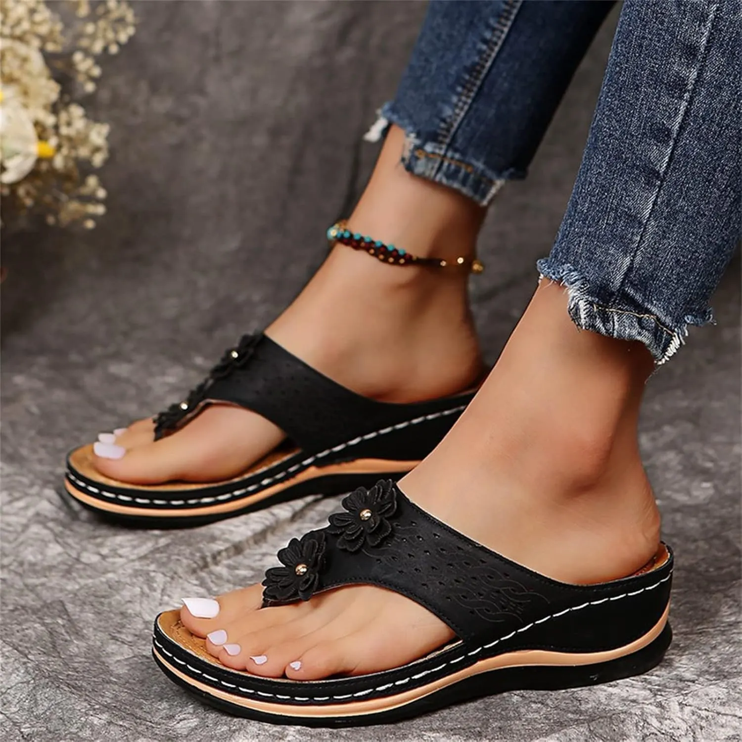 Women's Vintage 3D Floral Cutout Sandals with Arch Support Flip Flops,Bohemian Wedge Open Toe Casual Walking Beach Sandals